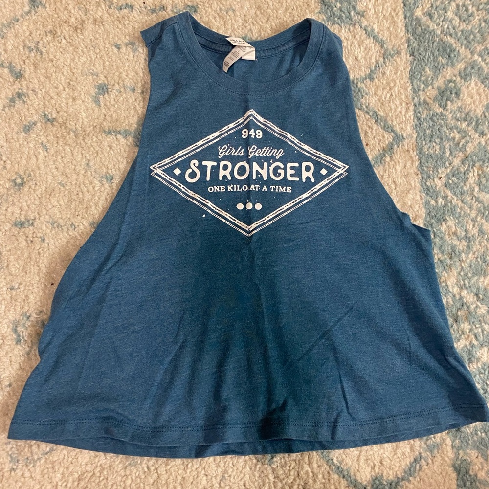 Girls Who Powerlift tank